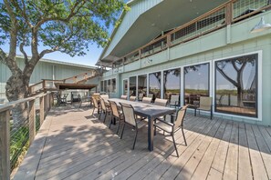 Outdoor dining - The Casita- Casa Arroyo Sporting Lodge (Arroyo City)