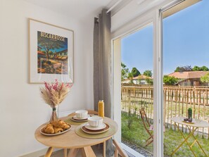 Dining - Lance's Right - studio for 3 - pool (Biscarrosse)