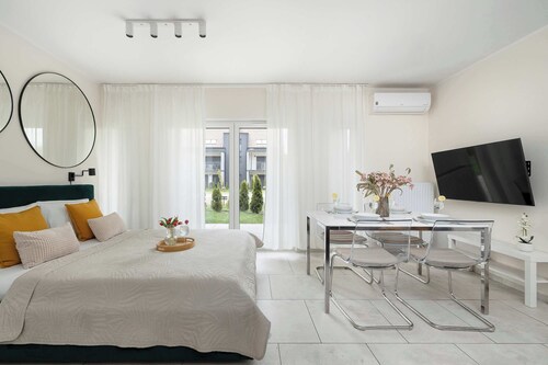 Modern Studio with Terrace | Close to the Beach