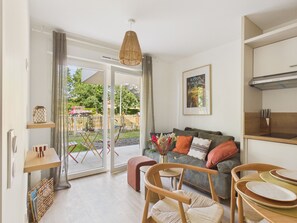 TV - Kirra - 4p apartment - shared pool (Biscarrosse)