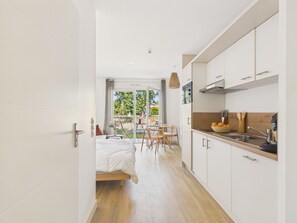 Room - Waimea - studio for 3 - shared pool (Biscarrosse)