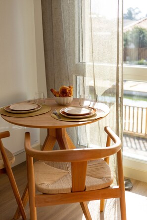 Dining - Waimea - studio for 3 - shared pool (Biscarrosse)