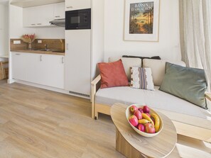 TV - Laniakea - studio for 3 - shared pool (Biscarrosse)