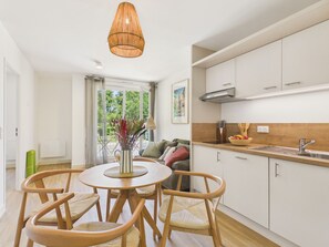 Interior - Le Drift - apartment for 4 - shared swimming pool (Biscarrosse)