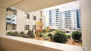 Apartamento de lujo, 2 habitaciones, no fumadores, vistas a la ciudad | Terraza o patio