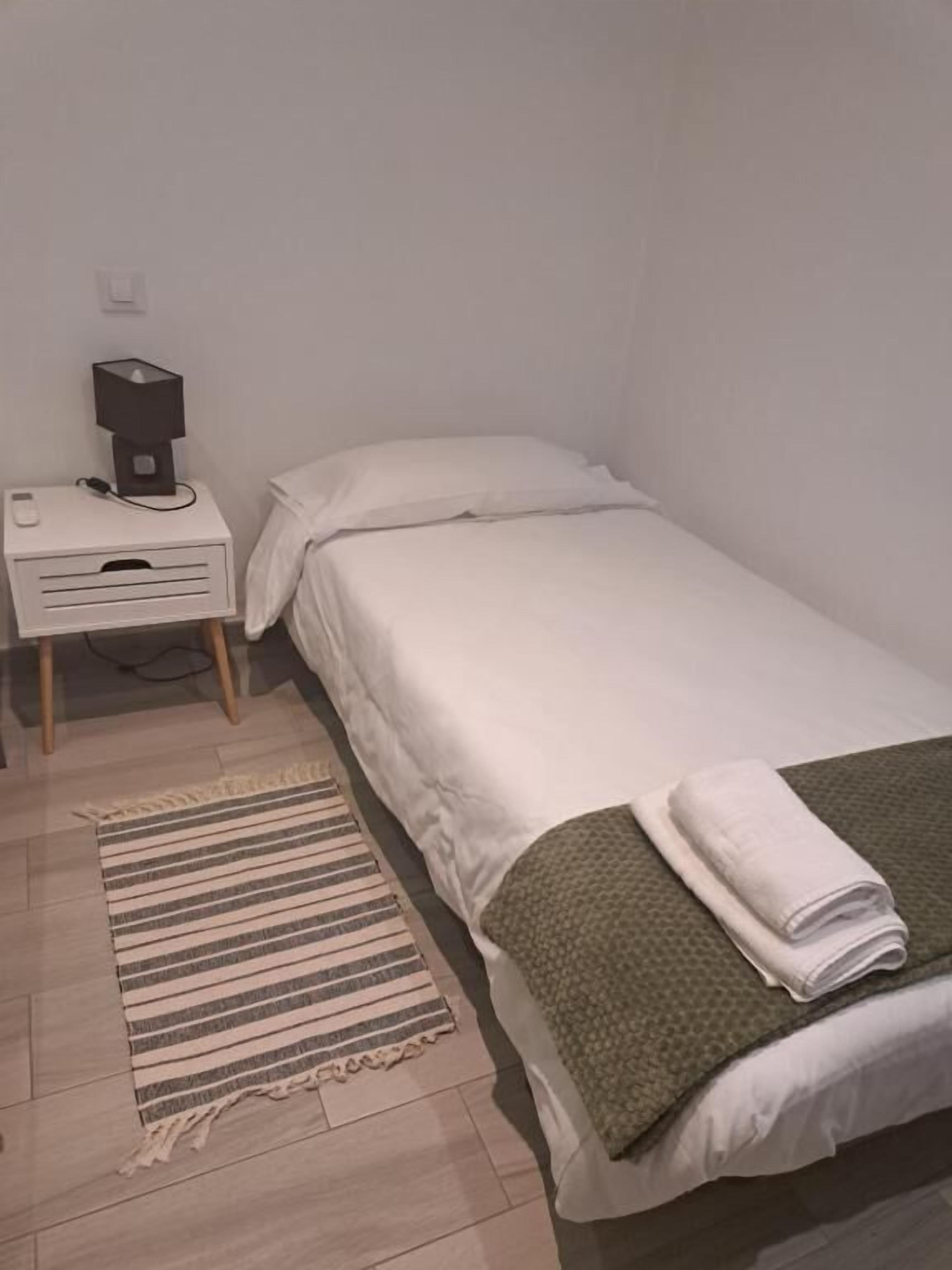 Classic House, Patio | Iron/ironing board, free WiFi