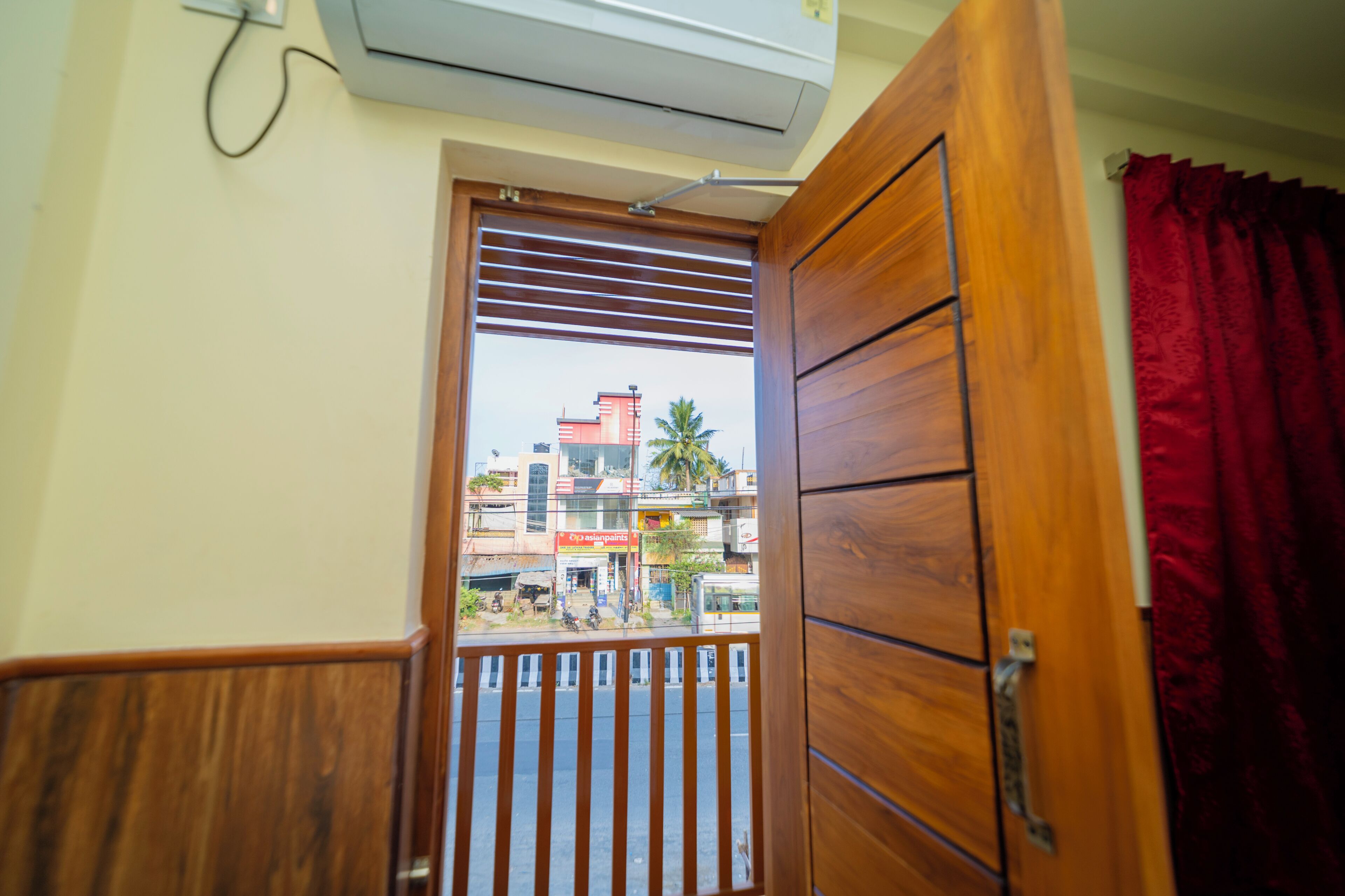 Standard Room | Hypo-allergenic bedding, desk, free WiFi, bed sheets