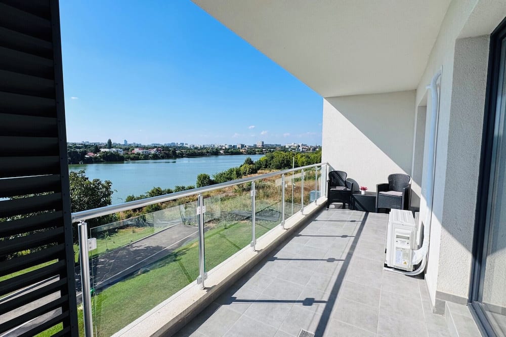 Bright Apartments by SunLake Residence