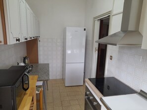 Private kitchen - Vrbo Property (Capannori)