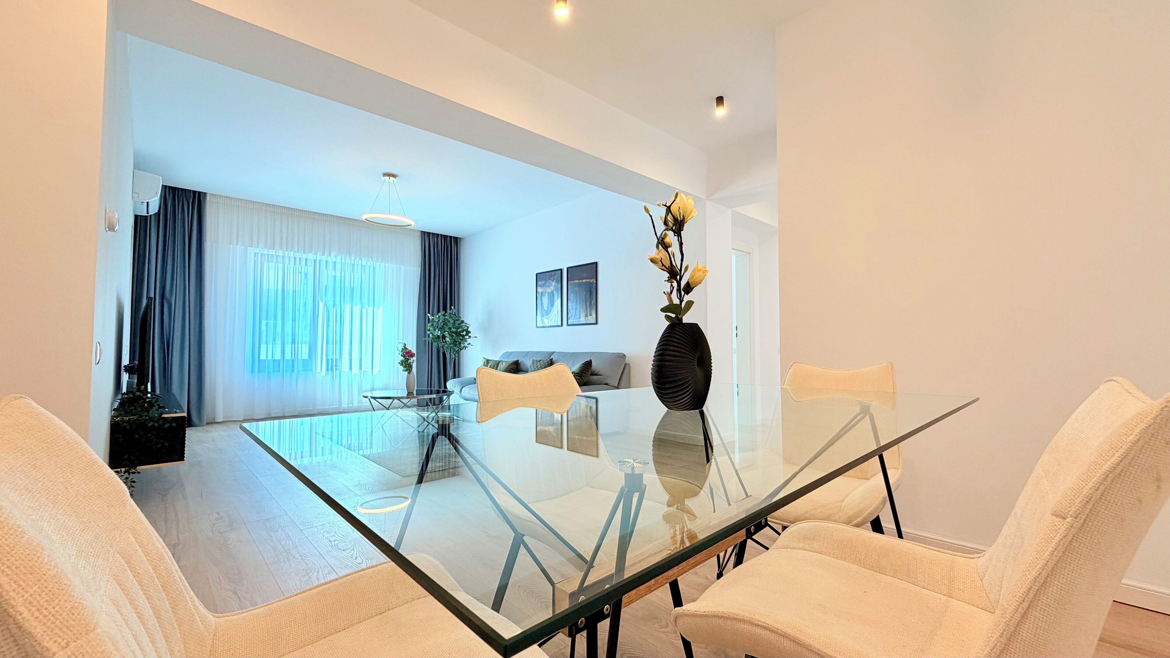 Deluxe Apartment, 2 Bedrooms, Non Smoking | Living area | 126-cm Smart TV with digital channels