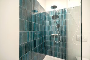 Apartment | Bathroom - Stylish Duplex for 6 in Antwerp (Antwerp)