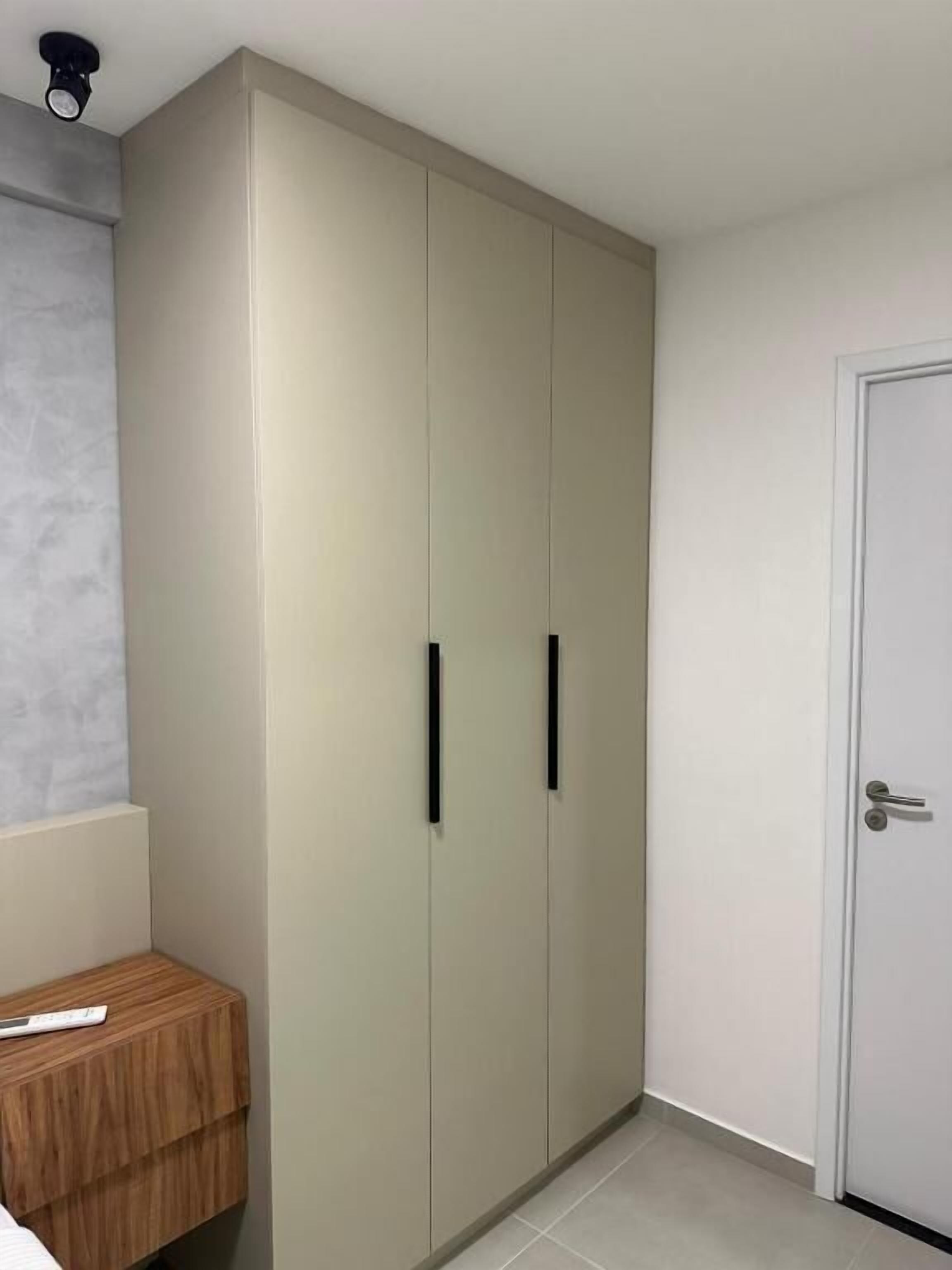 Apartamento conforto, 2 quartos, sacada, vista para a baía | Parte interna