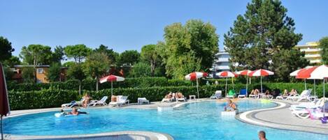 Piscine extérieure