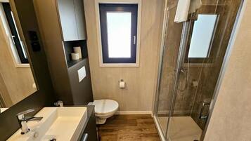 Exclusive Villa, 3 Bedrooms, Patio, Pool View | Bathroom