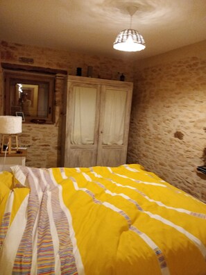 Iron/ironing board, free WiFi - QUIET VACATION HOME IN THE LOT COUNTRYSIDE (duravel)