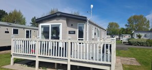 Exterior - Unwind in our stunning premium waterside retreat. Full wraparound decking (Humberston)