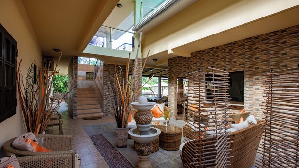 Unclassified image, 1 of 50, button - Chez Bea Luxury Villa (Praslin Island)