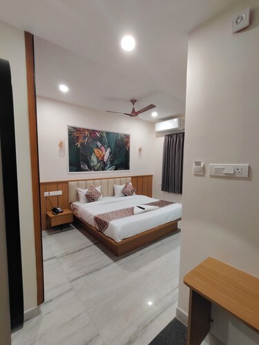 The Itihas Business Hotel