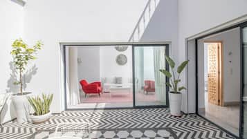 Habitación Deluxe doble, vistas al patio | Interior