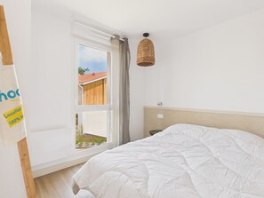 Free WiFi - L'Ondée - apartment for 4 people - shared pool (Biscarrosse)