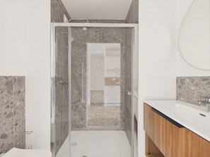 Shower, hair dryer - La Houle - studio for 3 people - shared pool (Biscarrosse)