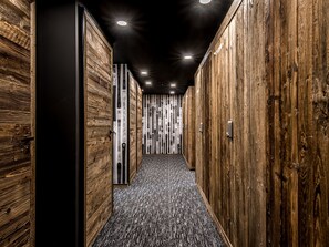 Interior - Ski-in/ski-out apartment - 8 guests (Les Allues)