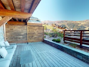 Terrace/patio - Ski-in/ski-out apartment - 8 guests (Les Allues)
