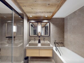 Towels - Ski-in/ski-out apartment - 8 guests (Les Allues)