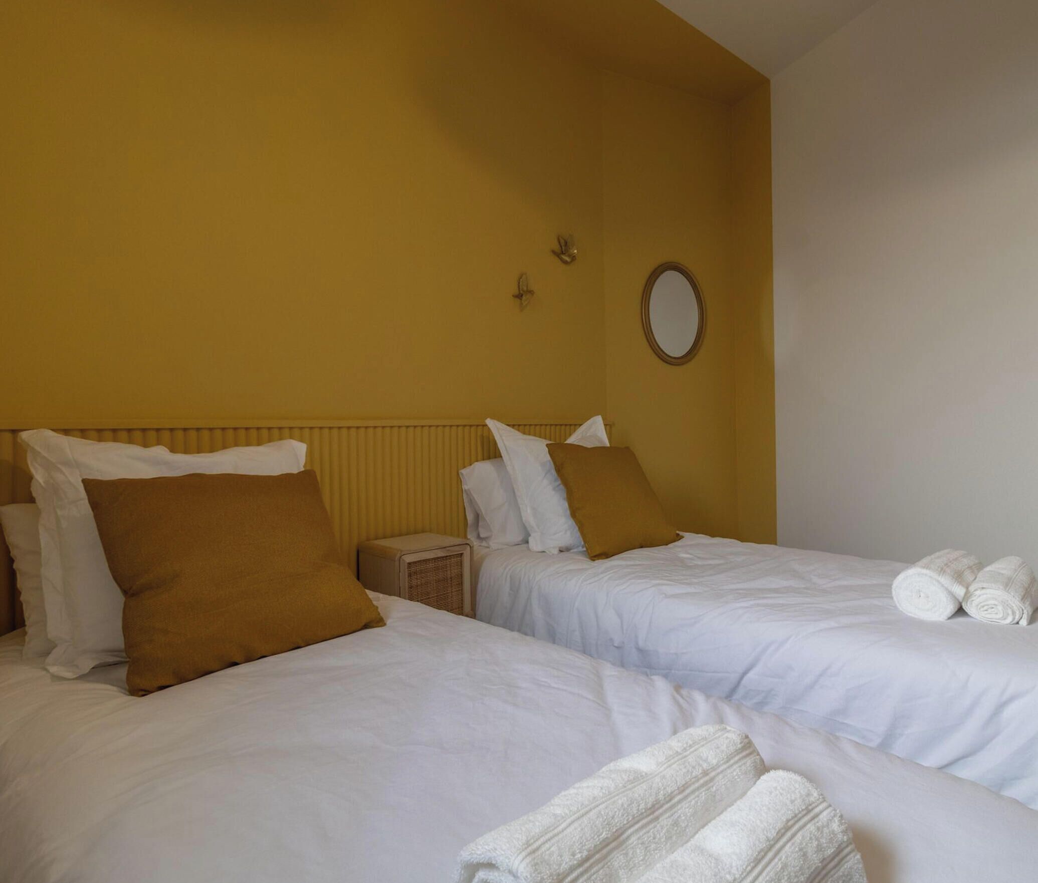 Free WiFi, bed sheets