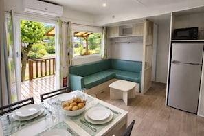 Interior - MOBIL-HOME 4★ ARGELÈS-SUR-MER - 6 PERS - CLIM - 3 CHBRES - PROCHE PLAGE (Argelès-sur-Mer)