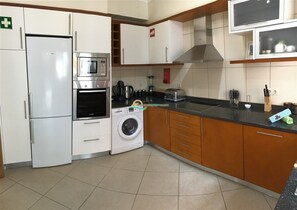 Private kitchen - Opomar - Cabanas de Tavira - 3 Bedroom 4 Bathroom Town House (Tavira)
