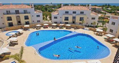 Opomar - Cabanas de Tavira - 3 Bedroom 4 Bathroom Town House