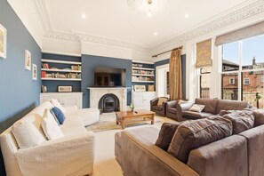 TV, fireplace, books - 8 Portland Square - North East Escapes (Carlisle)