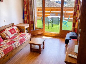 TV - Cozy apartment, south terrace - 4 guests (Valloire)