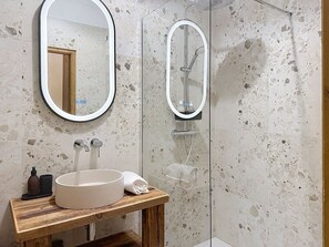 Bathroom - Apartment with mountain view - 12 guests (Montvalezan-La Rosière)