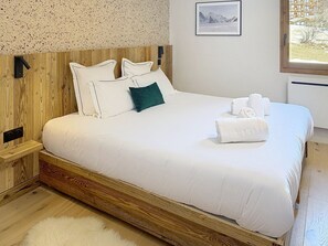 4 bedrooms, free WiFi - Spacious apartment, Mont Pourri view - 8 guests (Montvalezan-La Rosière)