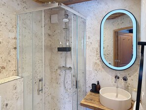 Bathroom - Spacious apartment, Mont Pourri view - 8 guests (Montvalezan-La Rosière)