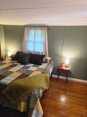 Room - Haf Am Byth House "Forever Summer
A cozy river house to escape it all! (Hernando)