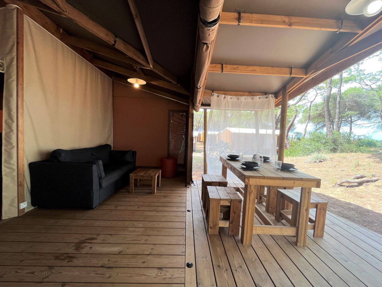 Outdoor dining