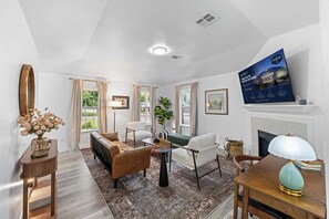 TV, fireplace, offices - Furnished Mid-Century 3/2 | Pool · Cowboys Stadium (Arlington)
