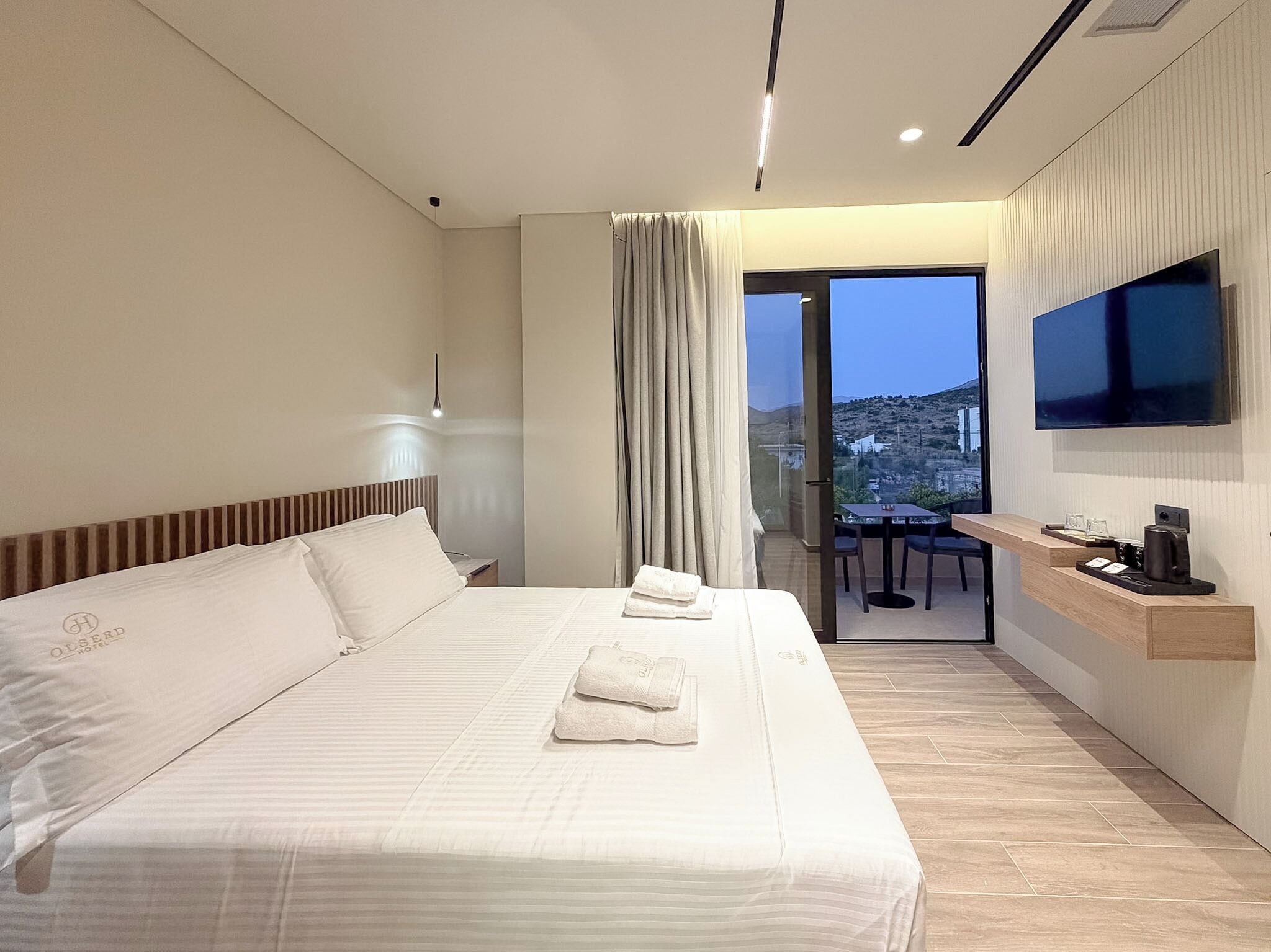 Habitación doble Deluxe | Escritorio 