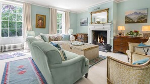 TV, fireplace - West Kennett House -  Grade II listed Georgian house, Marlborough (Marlborough)