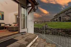 Terrace/patio - The Roost (Hawkshead)
