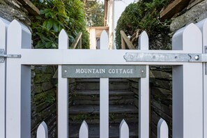 Exterior detail - Mountain Cottage (Coniston)