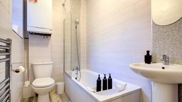House | 3 bedrooms, Internet