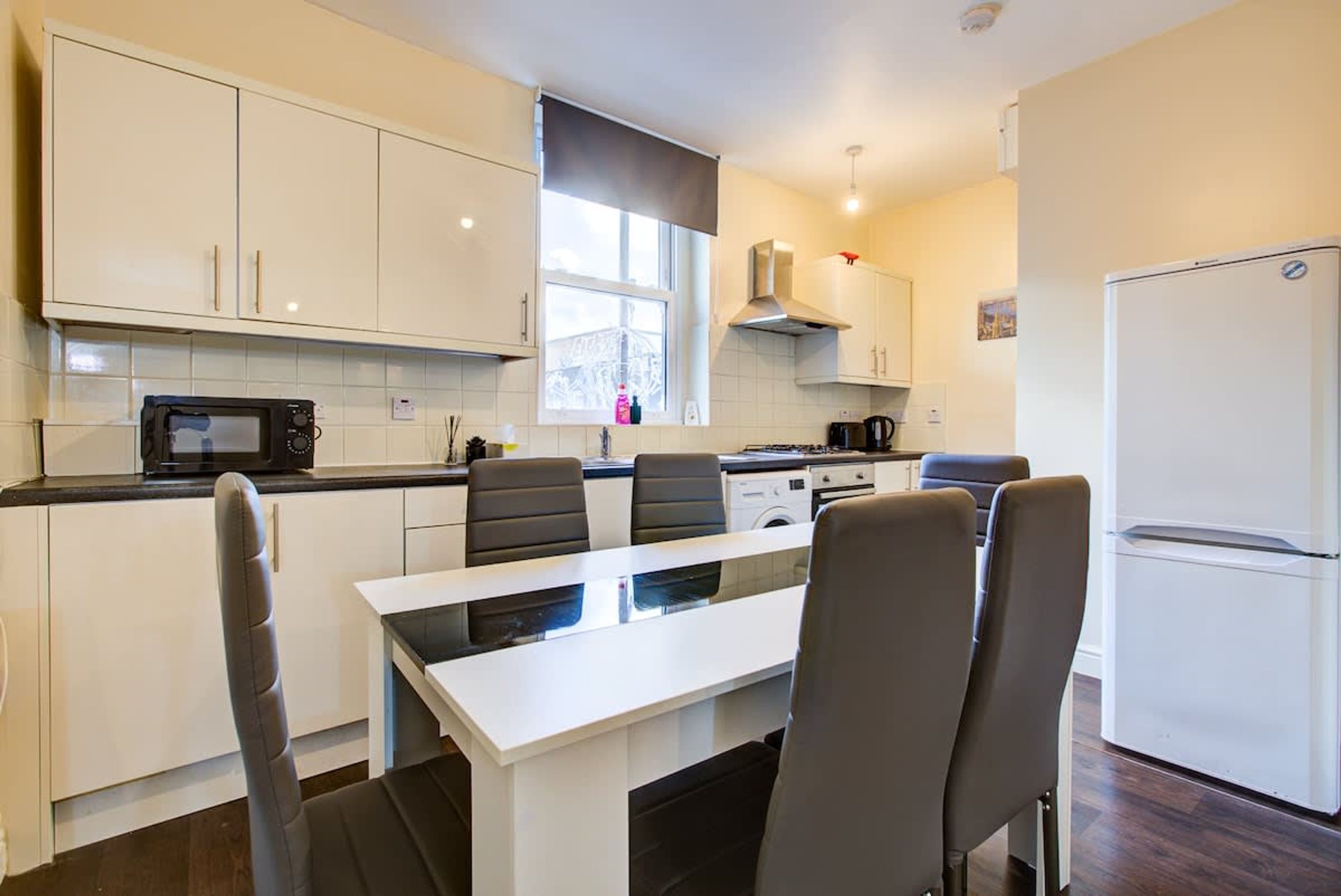 House | 3 bedrooms, Internet