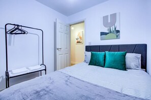 House - Perfect Booking Deptford High Street 3 Bed Flat (London)