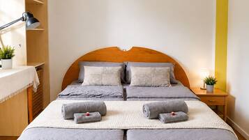 2 Schlafzimmer, Schreibtisch, Bügeleisen/Bügelbrett, kostenloses WLAN