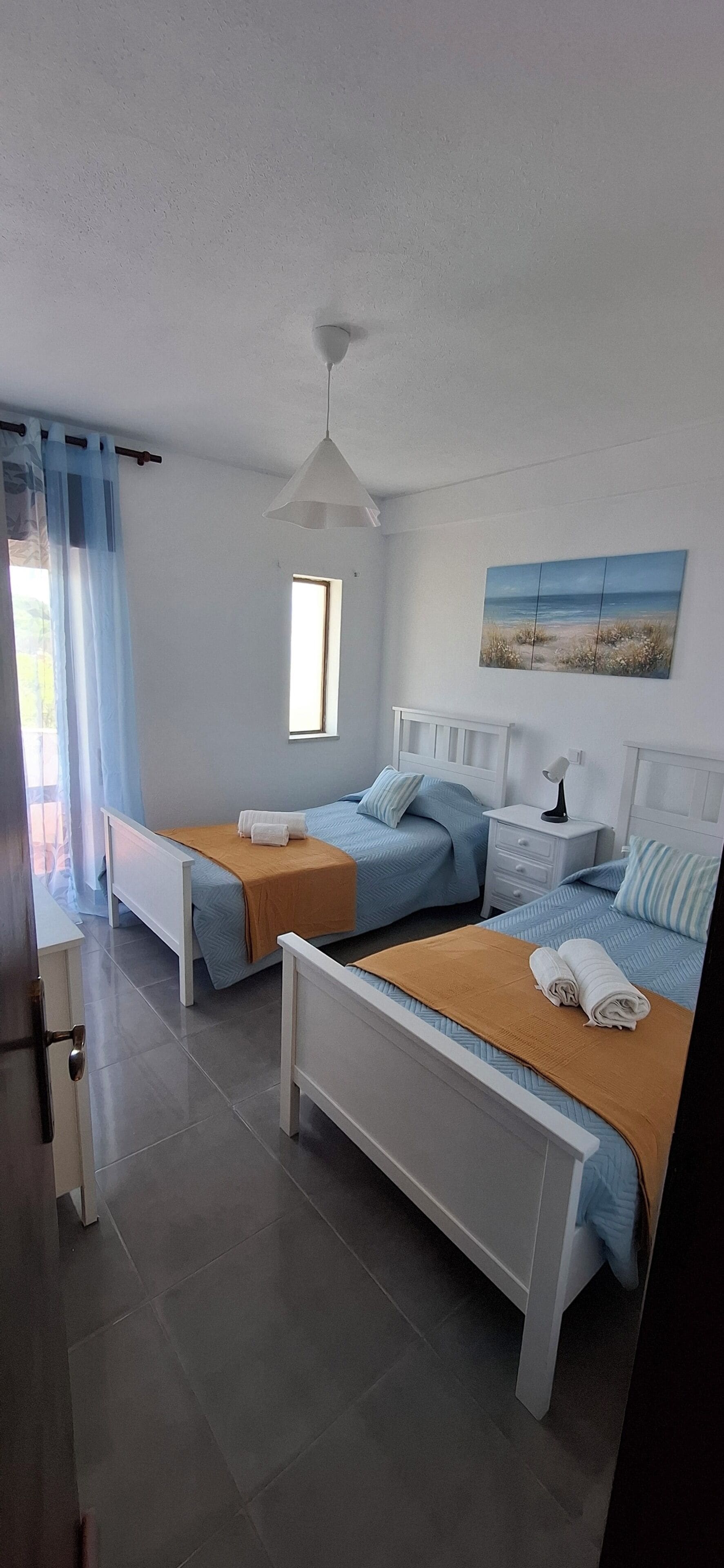 Iron/ironing board, travel cot, free WiFi, bed sheets