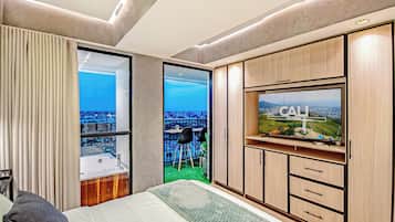 Appartamento Luxury, balcone, vista città | Wi-Fi gratuito